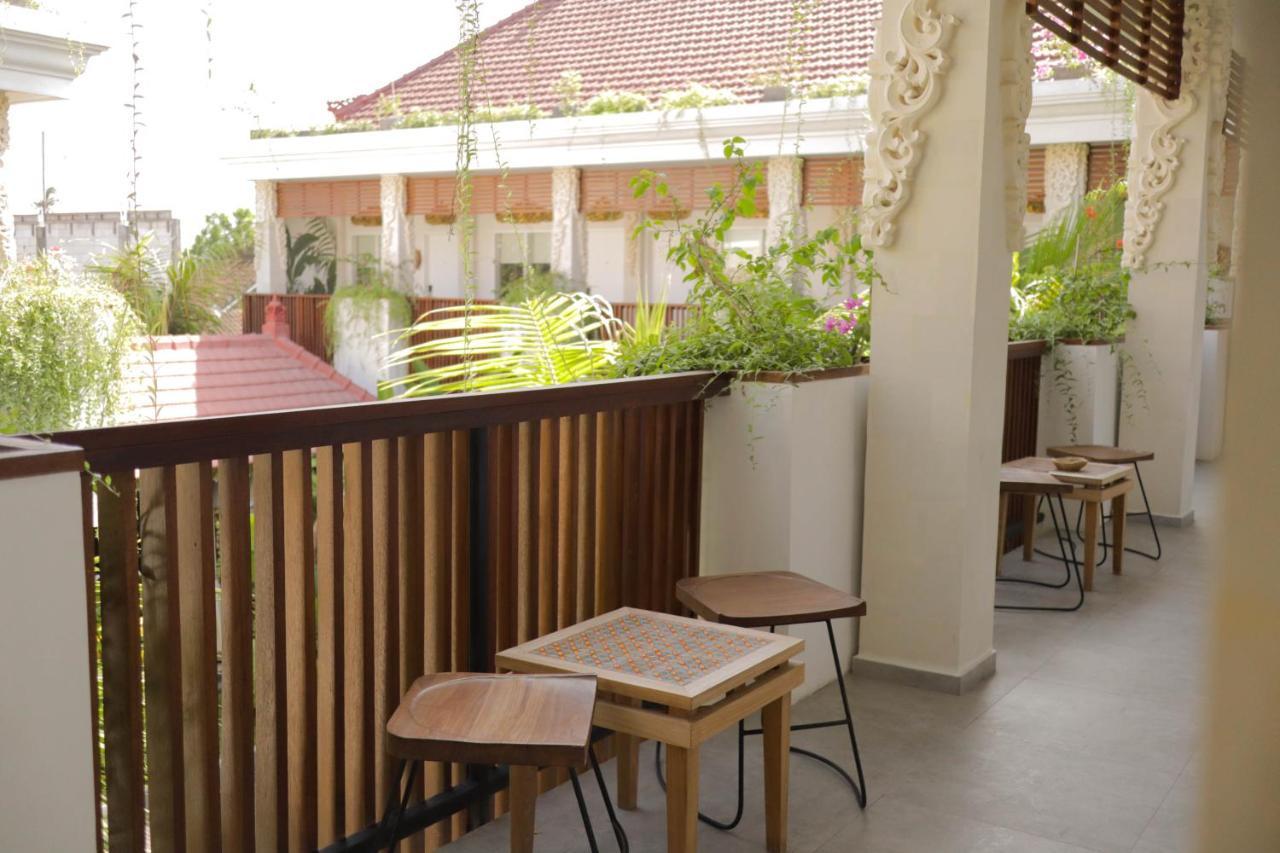 Hotel The Nyaman Bali Kuta Lombok Exterior foto